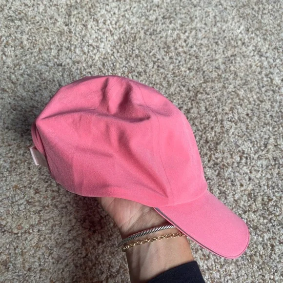 Lululemon Fast and Free Running Hat - Picture 4 of 5